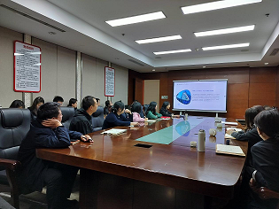 四川坤弘律师事务所吕娇律师为青羊区医保局作政府信息公开专题讲座